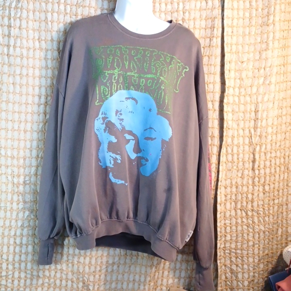 Marilyn Monroe sweatshirt small